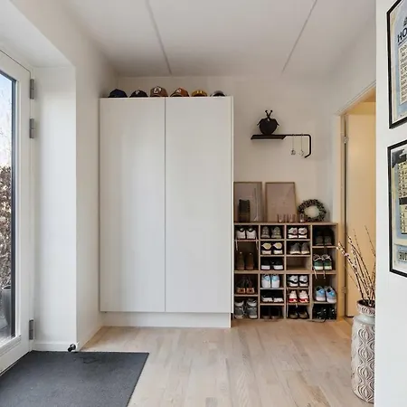 Nimastay - Modern Family Townhouse In Charming Risskov